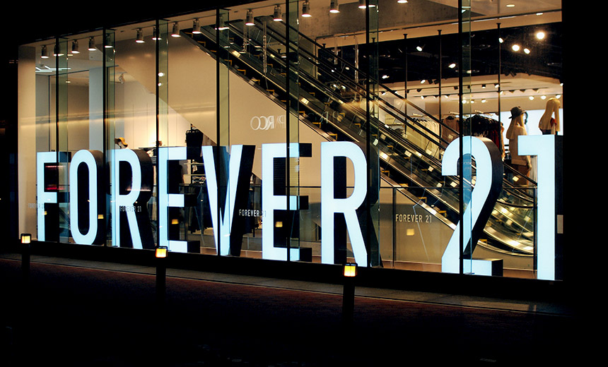 Porta-voz da Forever 21 não descarta parceria com estilistas